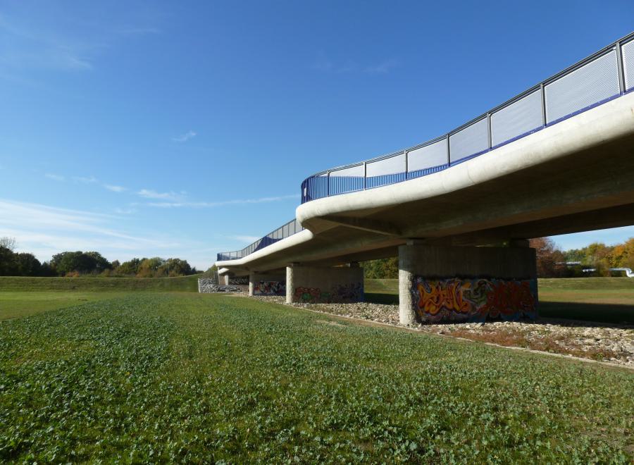 Brücke Markkleeberg, Bauwerk 8 über das Elsterhochflutbett 